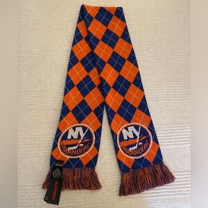 NWT - NHL Official NY Islanders Rough Neck Royal Argyle Scarf